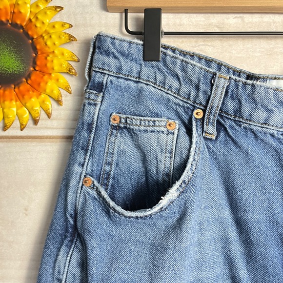 BDG Logan Sustain Women's Baggy Jeans High Waist Wide leg Denim Pants - Picture 4 of 7